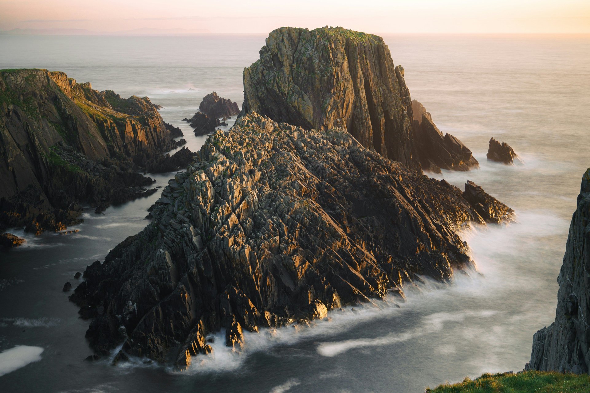 Beautiful photo by Benjamin Hibbert